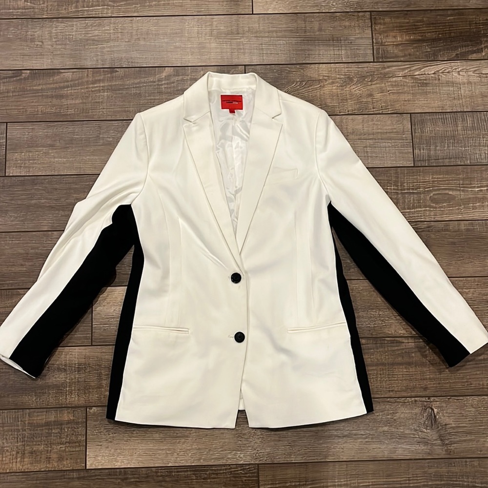 Women’s blazer